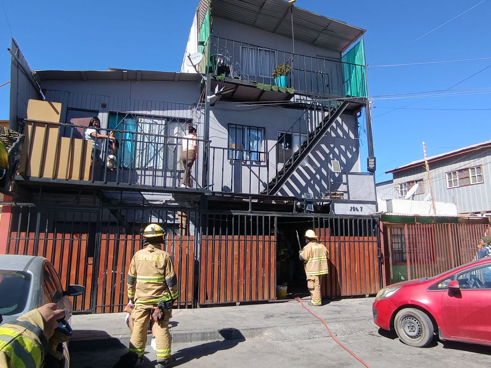 Fuego fue controlado por las mismas personas de la casa