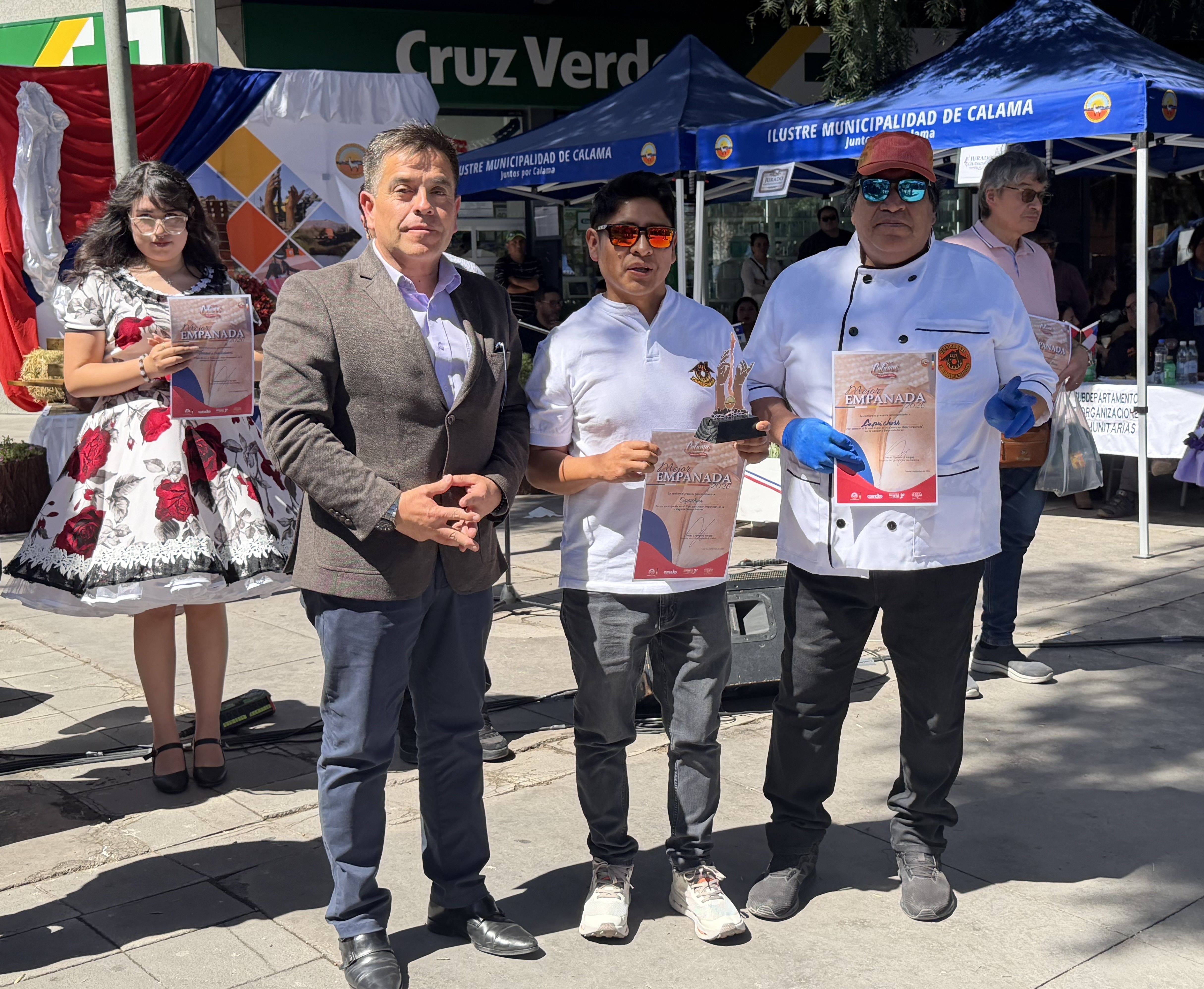 HOY SE CONOCIÓ A LA GANADORA  DE LA MEJOR EMPANADA DE CALAMA 2026